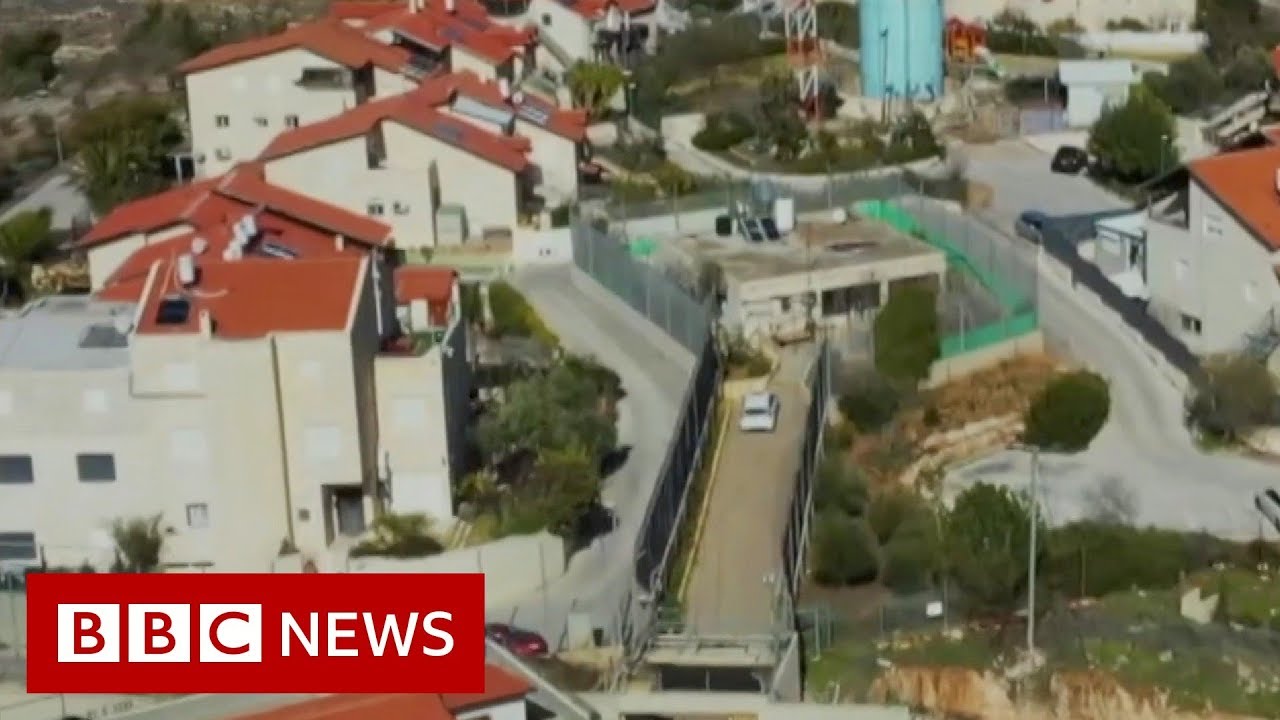 The Palestinian family with its own checkpoint - BBC News