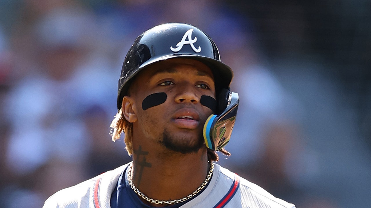 Braves' Ronald Acuña Jr, out for season with torn ACL, apologizes to fans on social media | Fox News